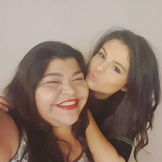 Meet my new bff SelenaGomezshes lovely! HotelT2 selenagomez hoteltransylvania2 miamihellip