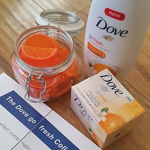 Thanks for the #RevitalizeMe gift @dove! Smells DIVINE! Gonna go…