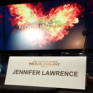 So how is your halloween starting? HungerGames mockingjaypart2 losangeles entertainmenthellip